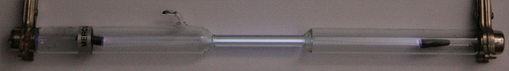 Hg spectrum tube operating at low intensity