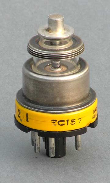 EC157 UHF Triode