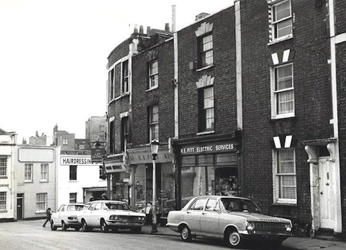 R E Pitt Picton Street
